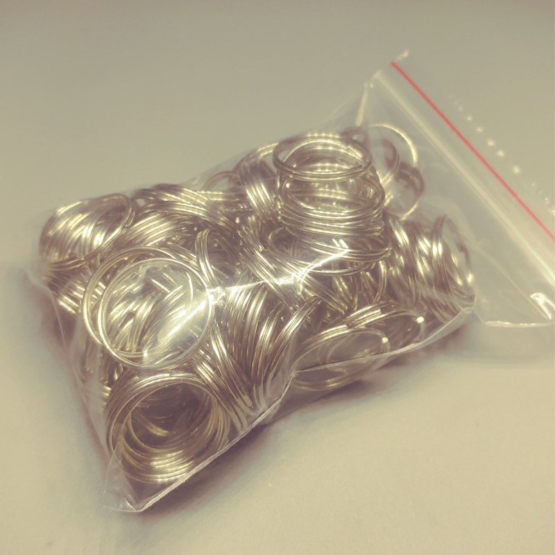 Factory wholesale metal key ring aperture flat ring key ring key ring buckle jewelry accessories