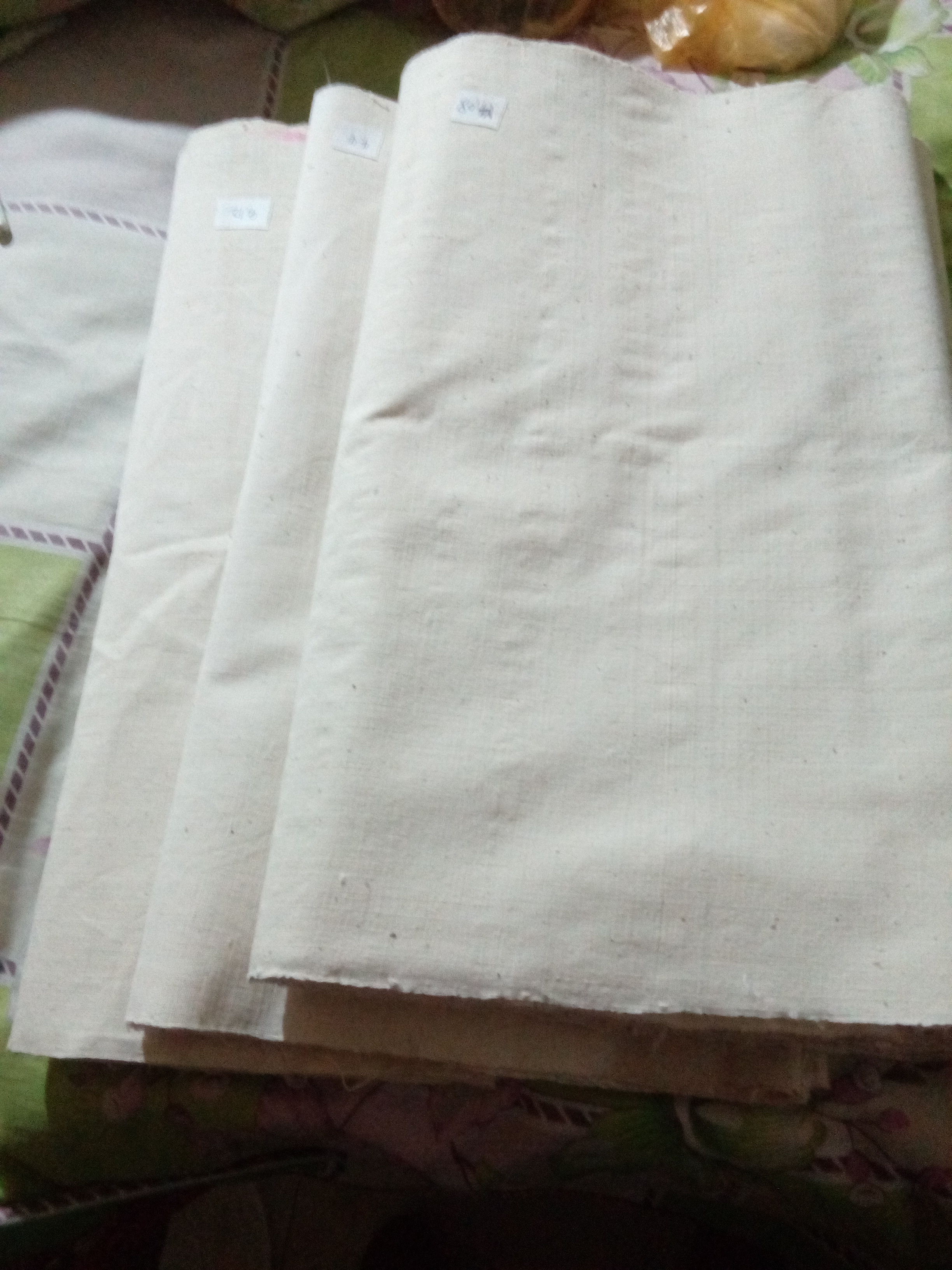 Handmade Folk Pure Cotton White Coarse Cloth Fabric with Natural Dyeing and Batik Material Original Design Chinese Style